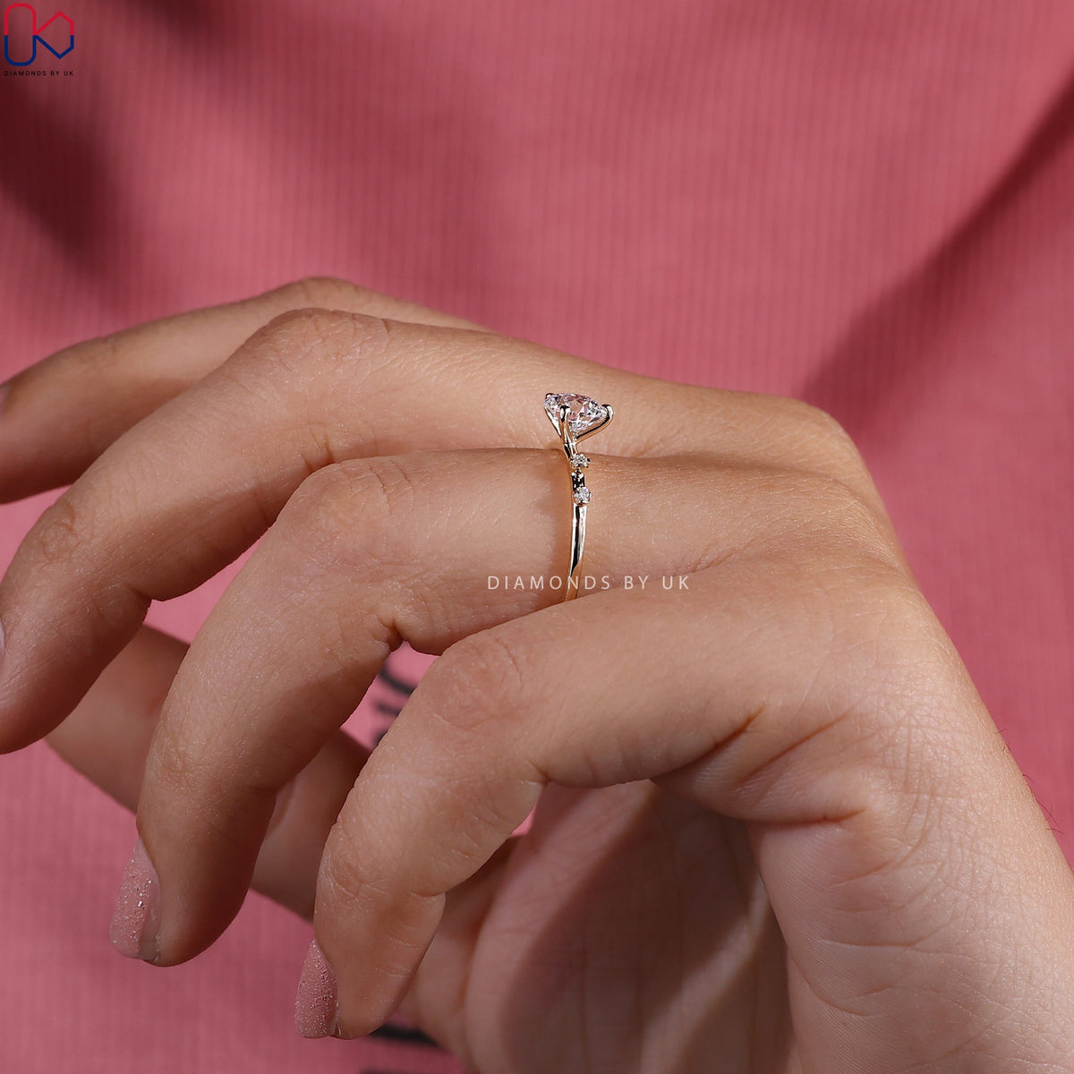 Round Diamond 3 Stone Engagement Ring