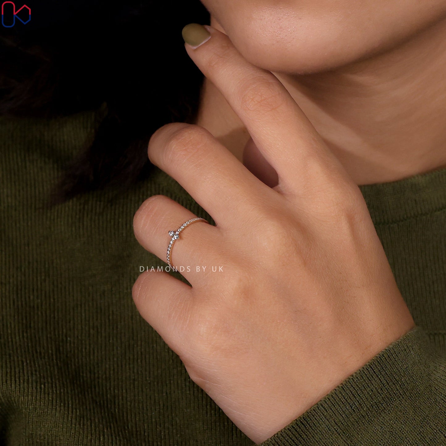 Yellow Gold Wedding Band - Round Diamonds