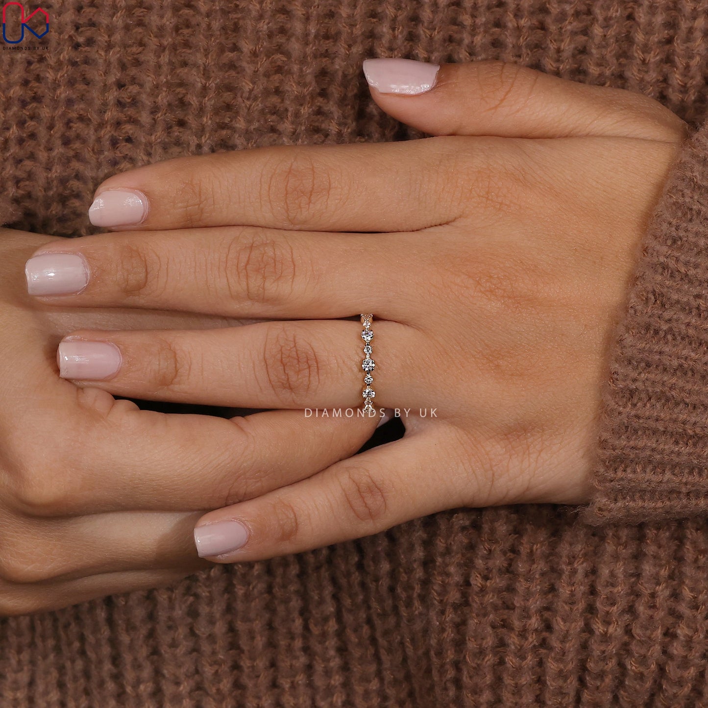 Yellow Gold Shared Prong Diamond Band