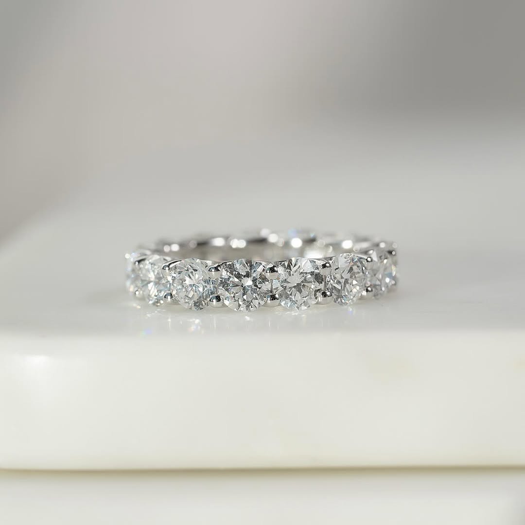Solarii Round Cut Wedding Ring In 925 Sterling Silver