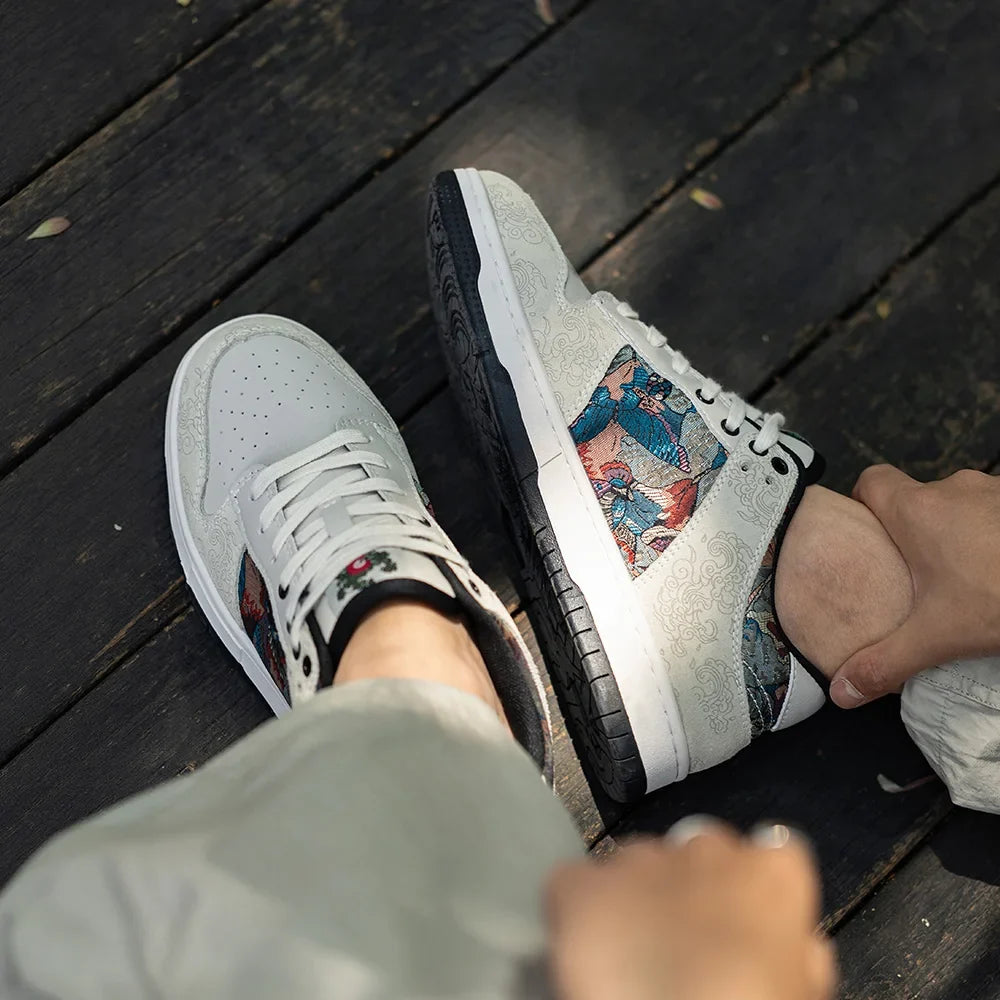 Court Heritage Embroidered Sneaker
