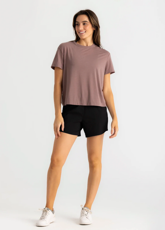 Free Fly Women's Bamboo-Lined Active Breeze Short 5"