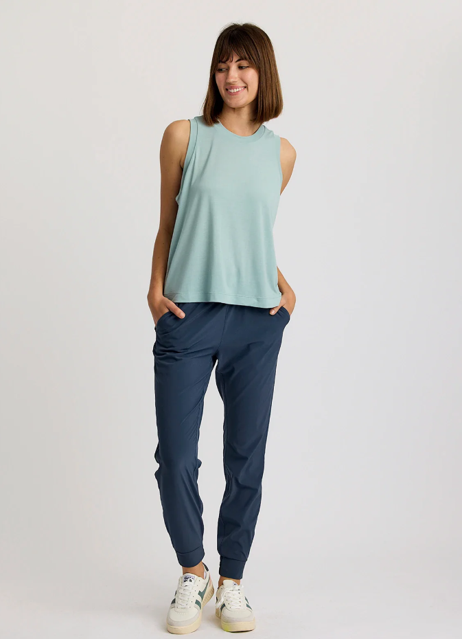 Free Fly Women's Elevate Lightweight Tank