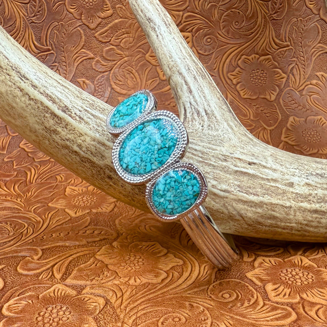 The Stella Cuff