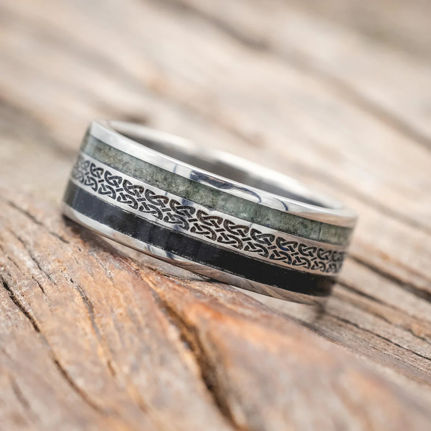 "Ryder" - Celtic Love Knot Engraved Band With Crushed Moss Agate & Jet Stone Inlays - Titanium (8mm) - Size 8