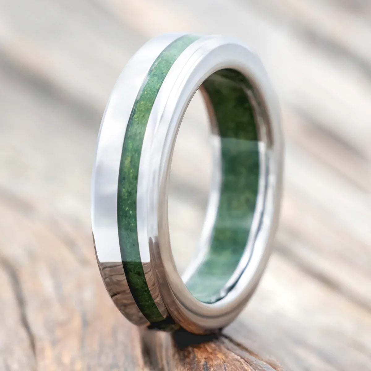 "Vertigo" - Moss Inlay & Lining Wedding Ring - Titanium (6mm) - Size 10