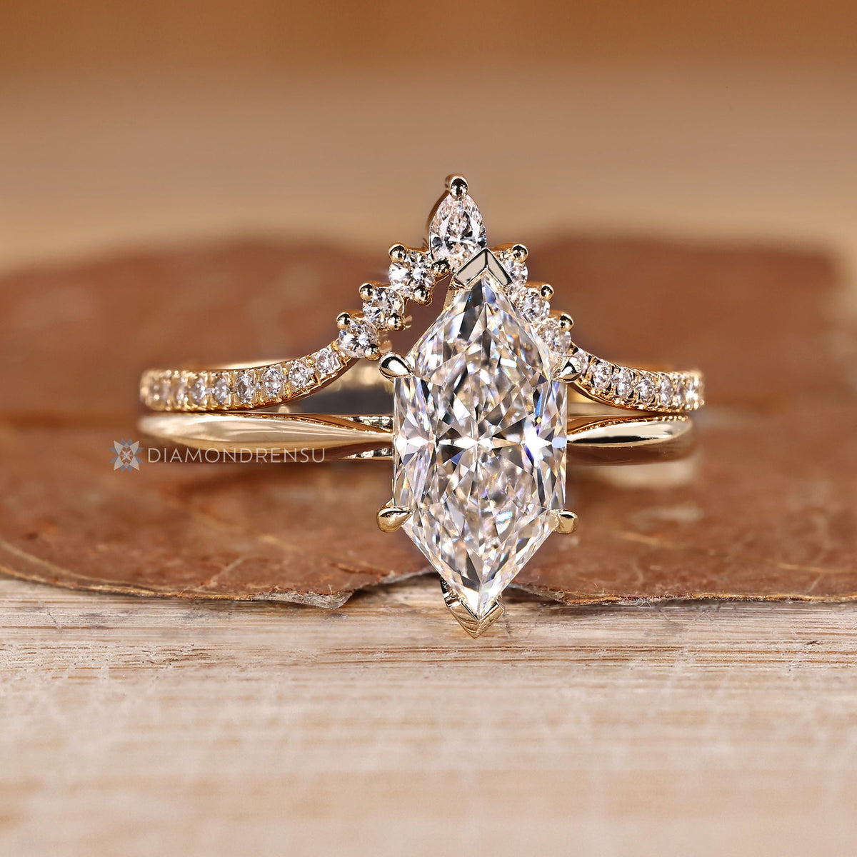 Dutch Marquise Wedding Ring In Tapered Shank