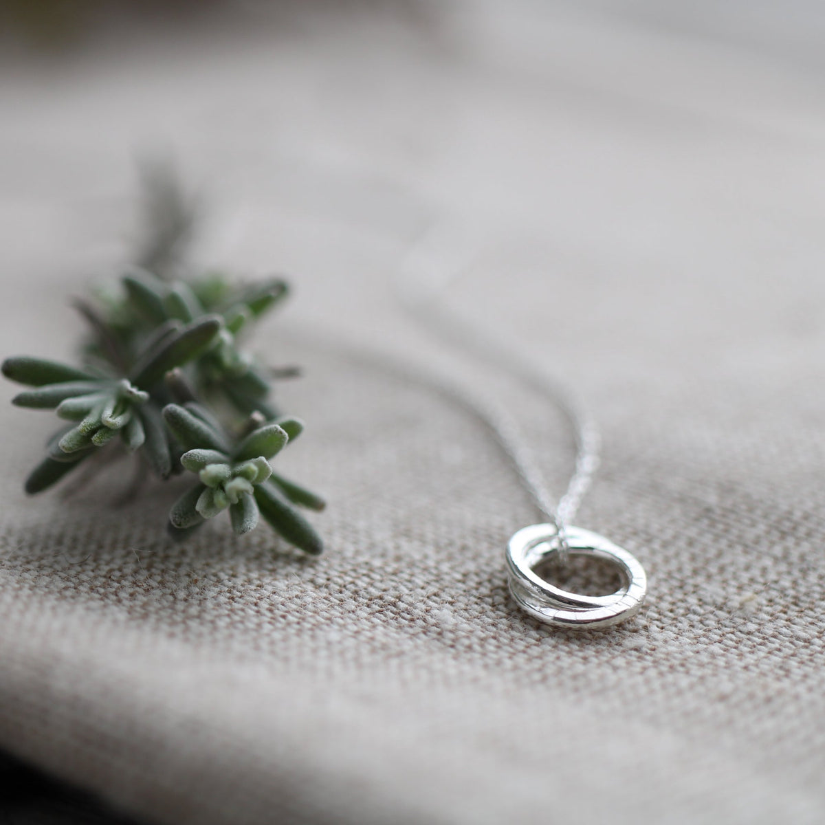 Silver Tiny Links Necklace