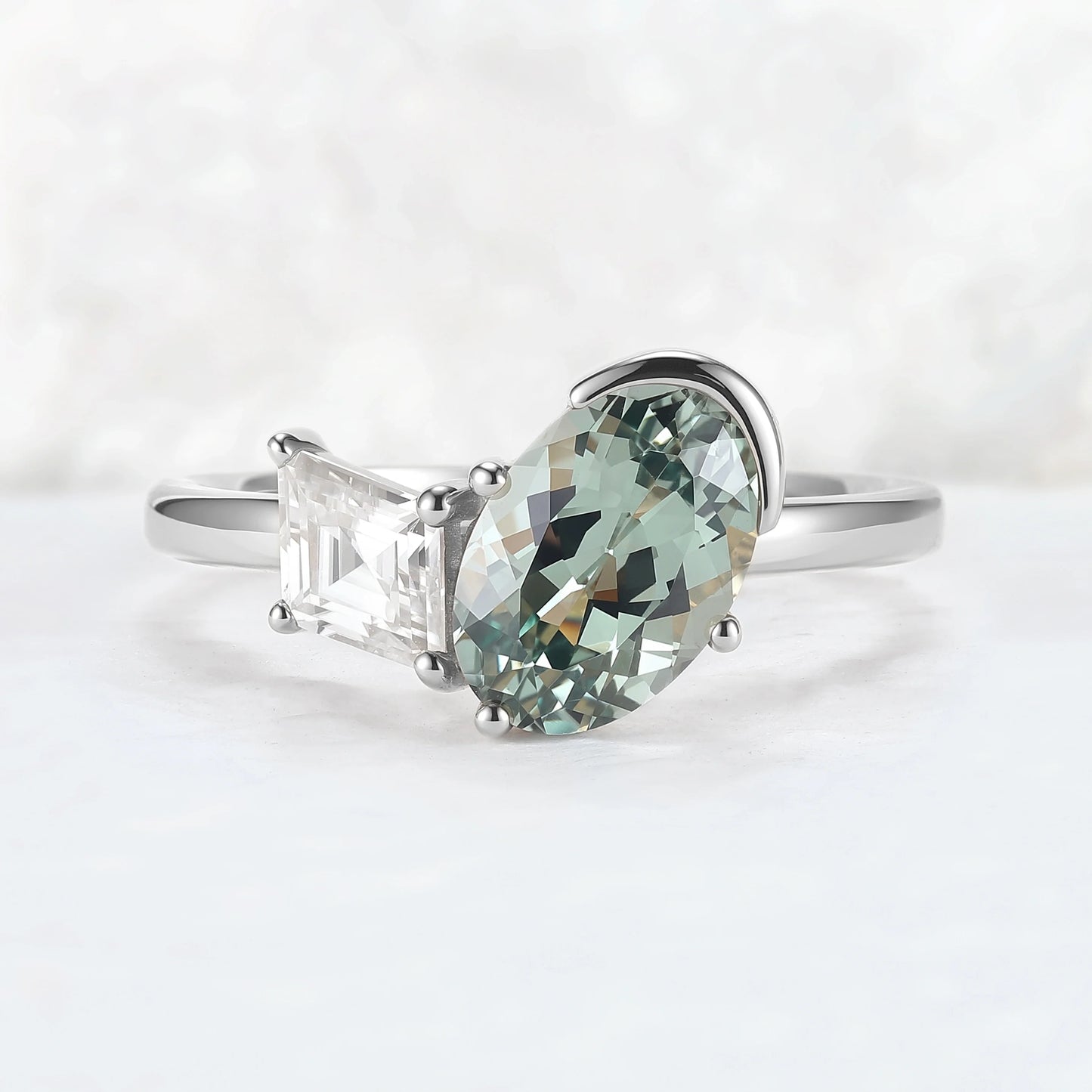 Toi Et Moi Two Stone Oval Sapphirer & Kite Moissanite Rings