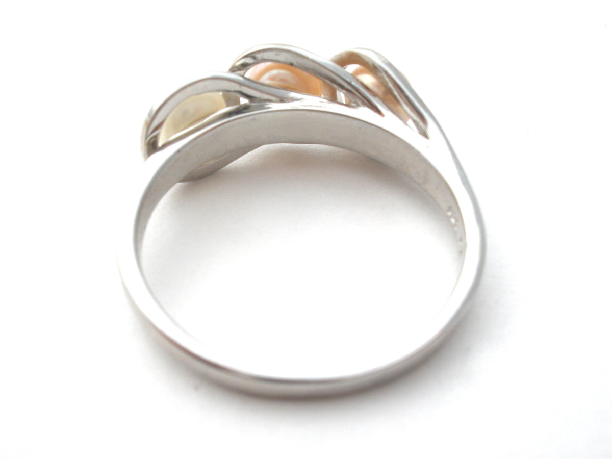 Triple Pearl Sterling Silver Ring Size 10 OP
