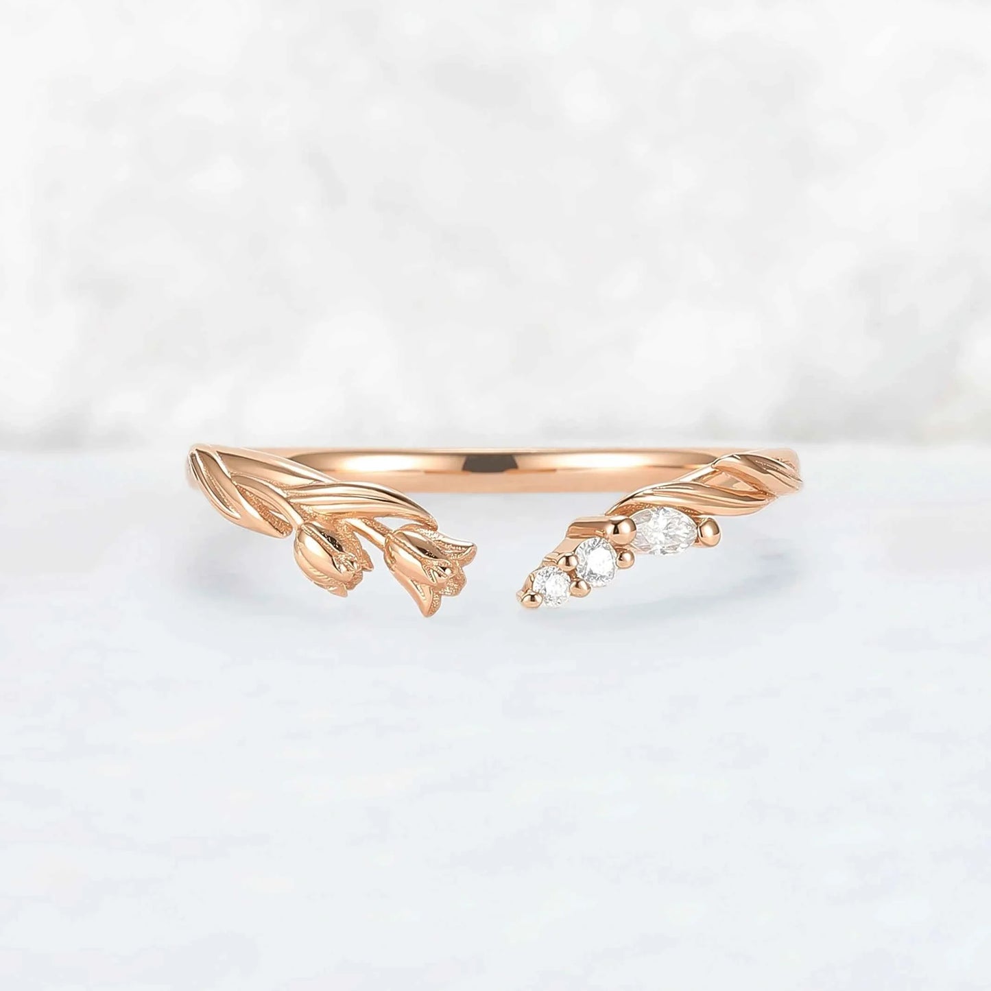 Tulip-Inspired Round Cut Moissanite Open Curved Ring
