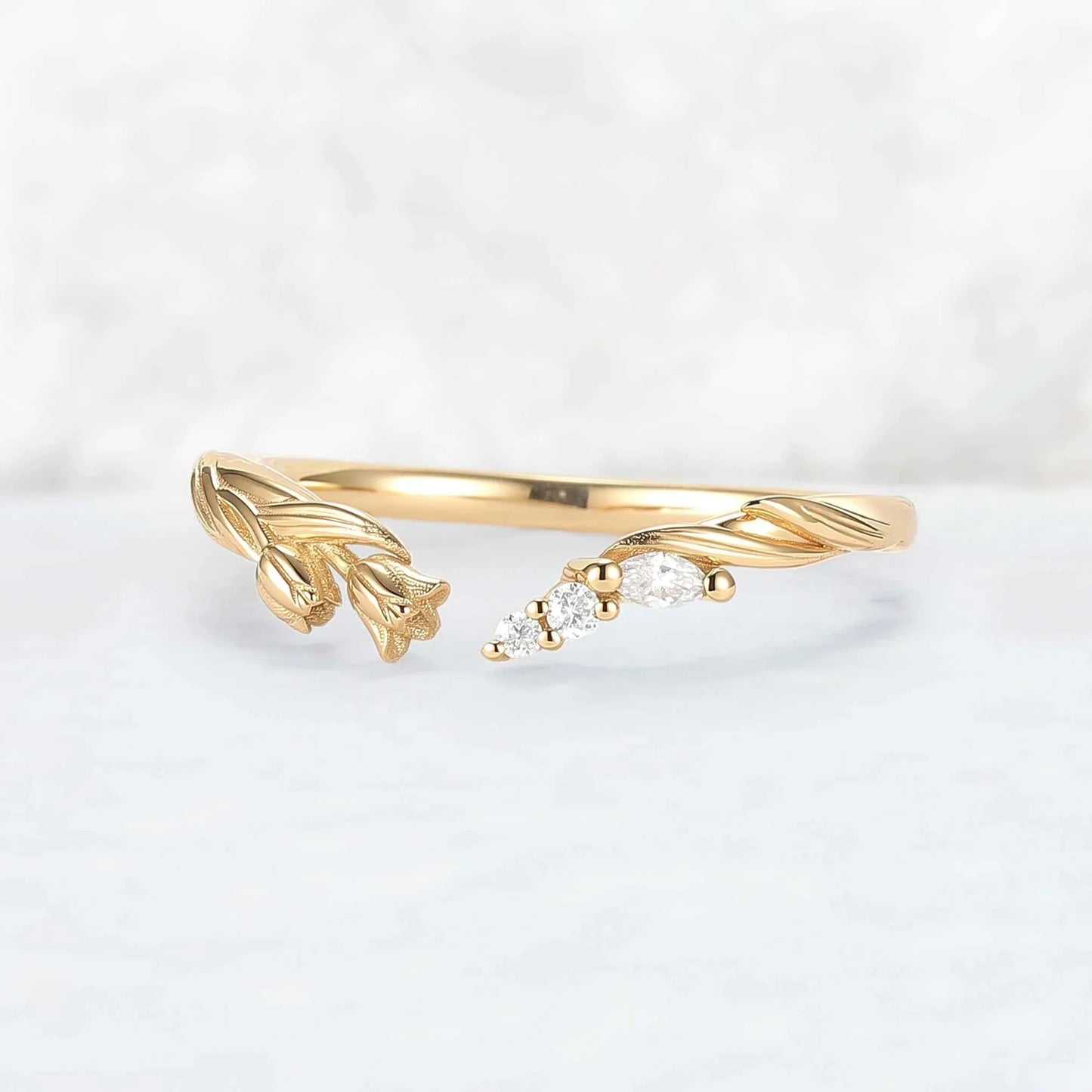 Tulip-Inspired Round Cut Moissanite Open Curved Ring
