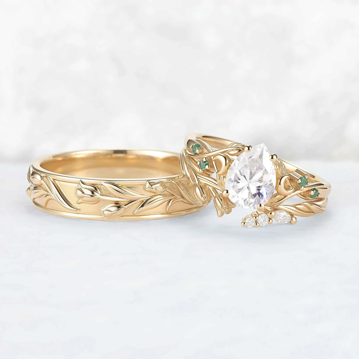 Tulip Inspired Pear Cut Moissanite with Moon Couple Ring