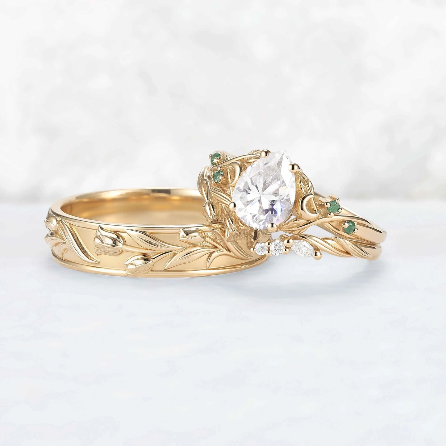 Tulip Inspired Pear Cut Moissanite with Moon Couple Ring