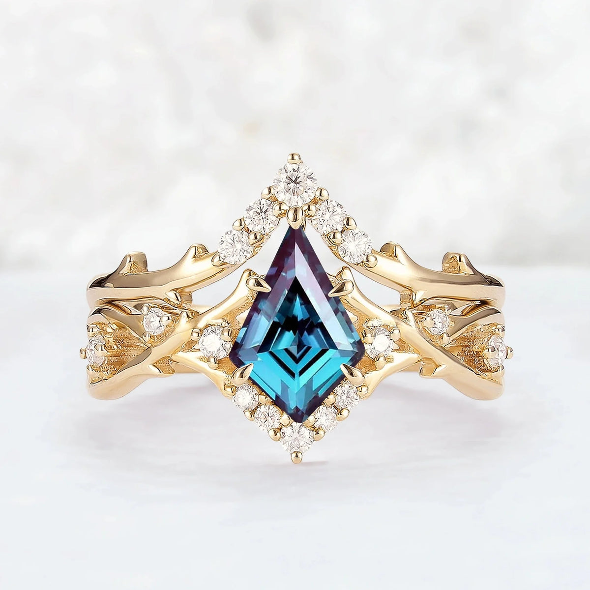 Unique Kite Cut Alexandrite Twig Gemstone Ring Set 2pcs