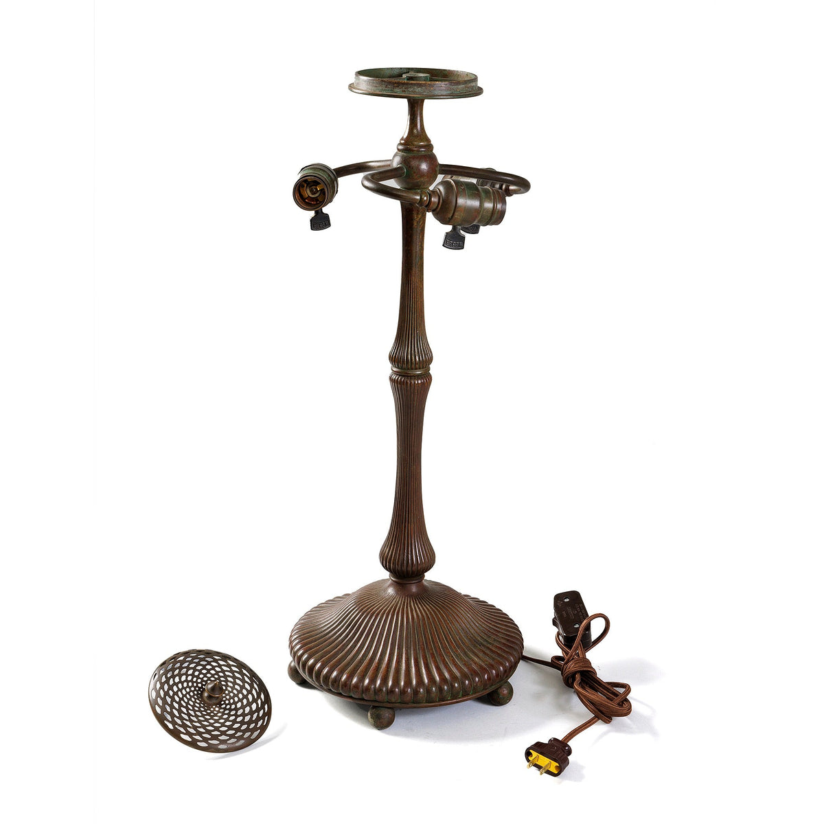 Tiffany Studios New York "Poinsettia" Table Lamp