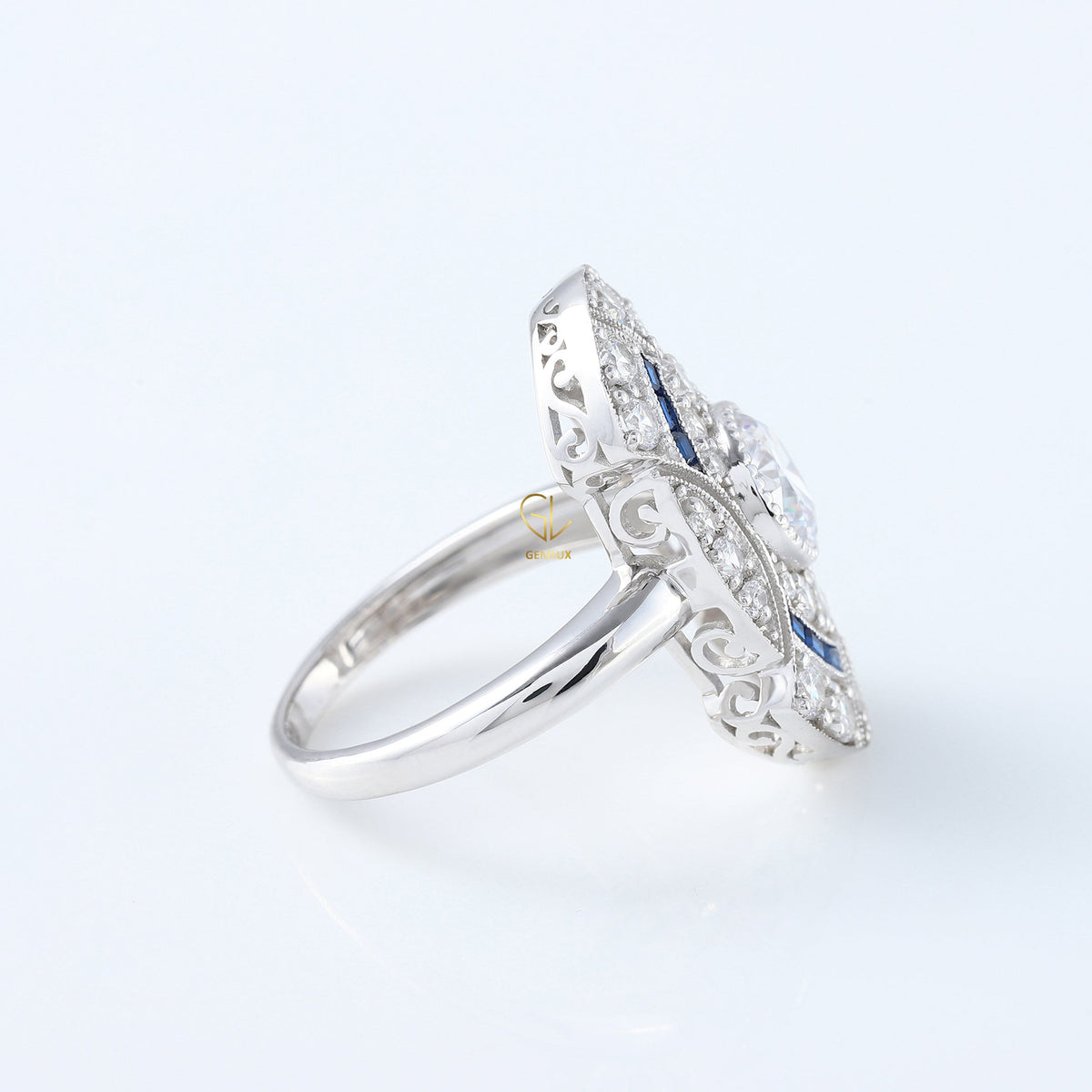 Vintage Art Deco Round Cut Lab Grown Cocktail Ring