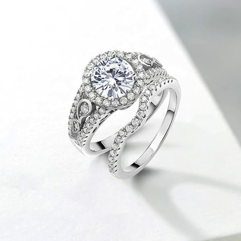Vintage Halo Round Moissanite Split Shank Bridal Engagement Ring Set