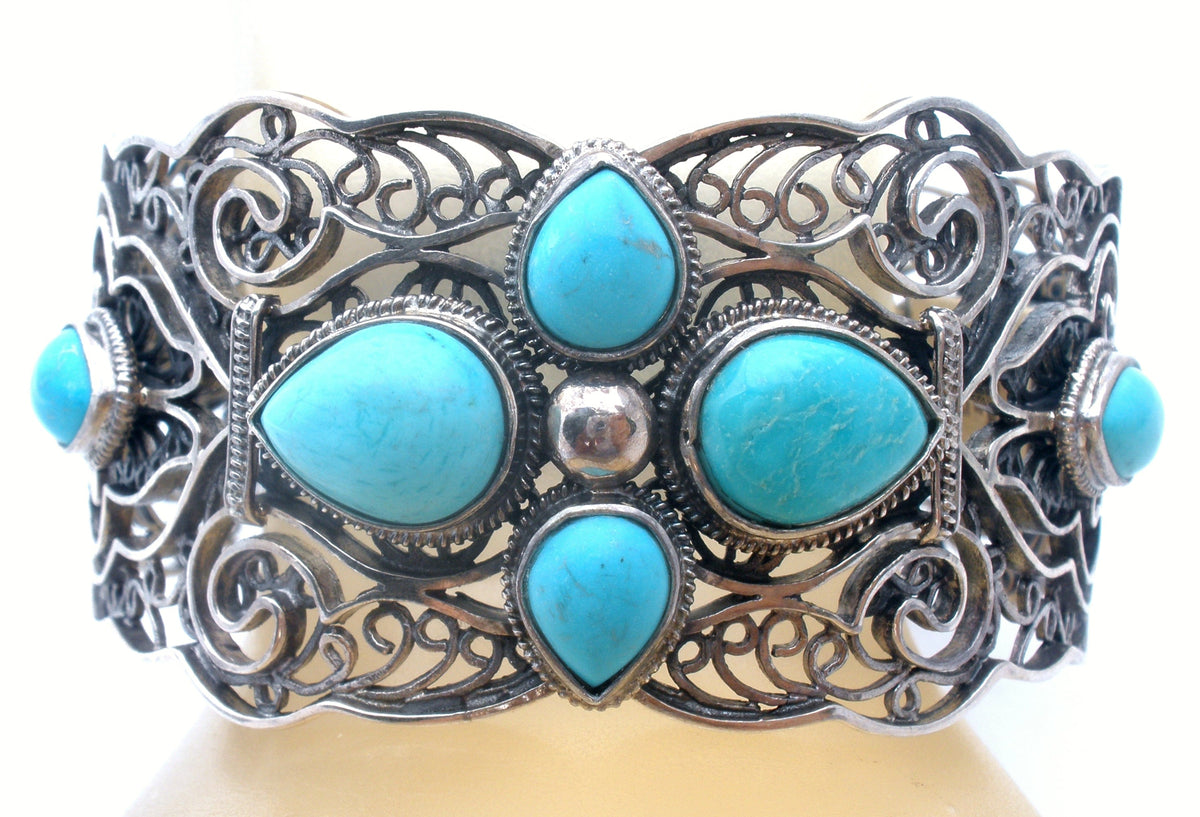 Vintage Turquoise Sterling Silver Bangle Bracelet