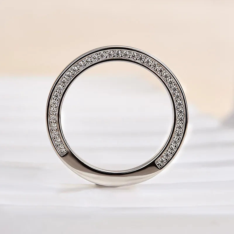 Muted 925 Sterling Silver Round Cut Wedding Ring