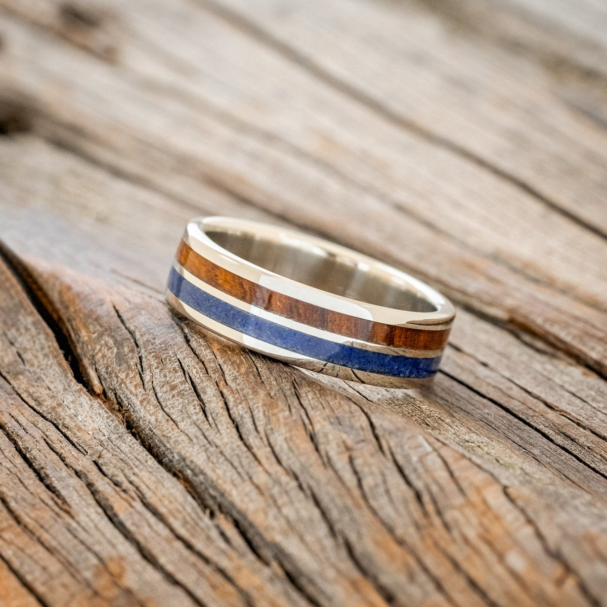 "Raptor" - Lapis & Redwood Wedding Band - 14K White Gold (6mm) - Size 11