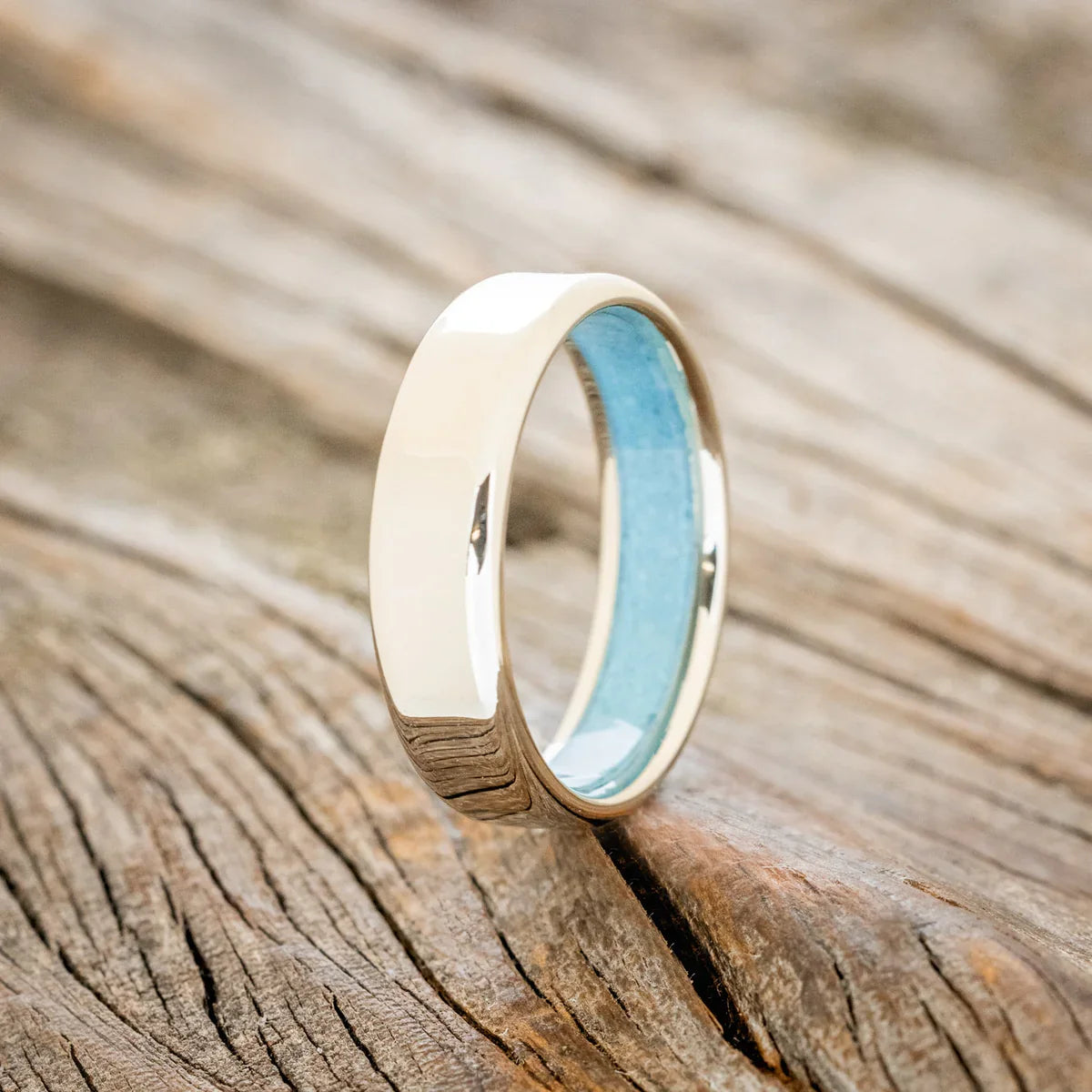 "Hyperion" - Turquoise Lined Wedding Band - 14K White Gold (6mm) - Size 6