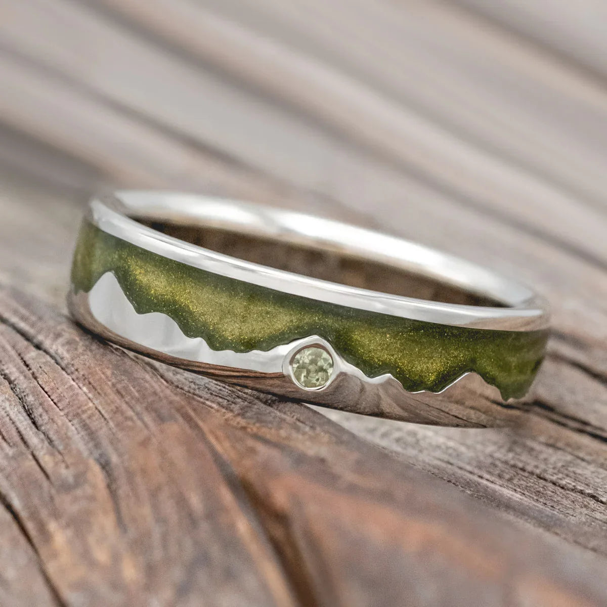 "Helios" - Mystic Moss Inlaid Wedding Ring With A Mountain Range And Peridot Accent - 14K White Gold (6mm) - Size 9