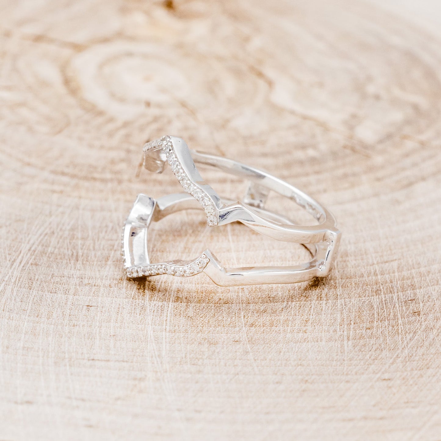 "Lucy In The Sky" - Round Cut Moissanite Engagement Ring With Diamonds, Turquoise Inlays & A Diamond Tracer