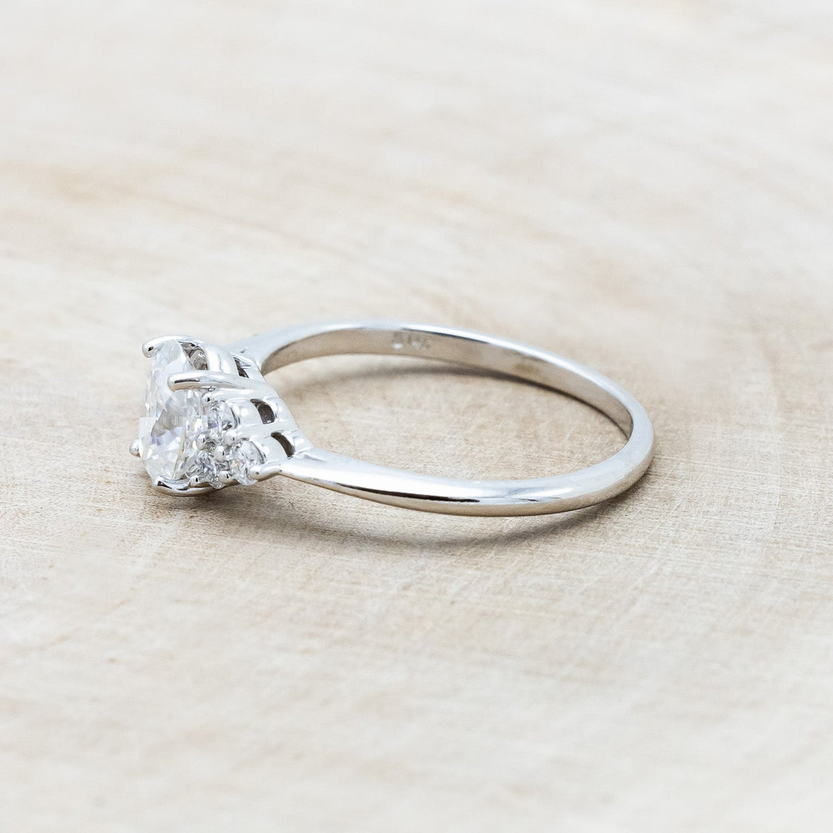 "Rhea" - Oval Cut Moissanite Engagement Ring With Diamond Accents