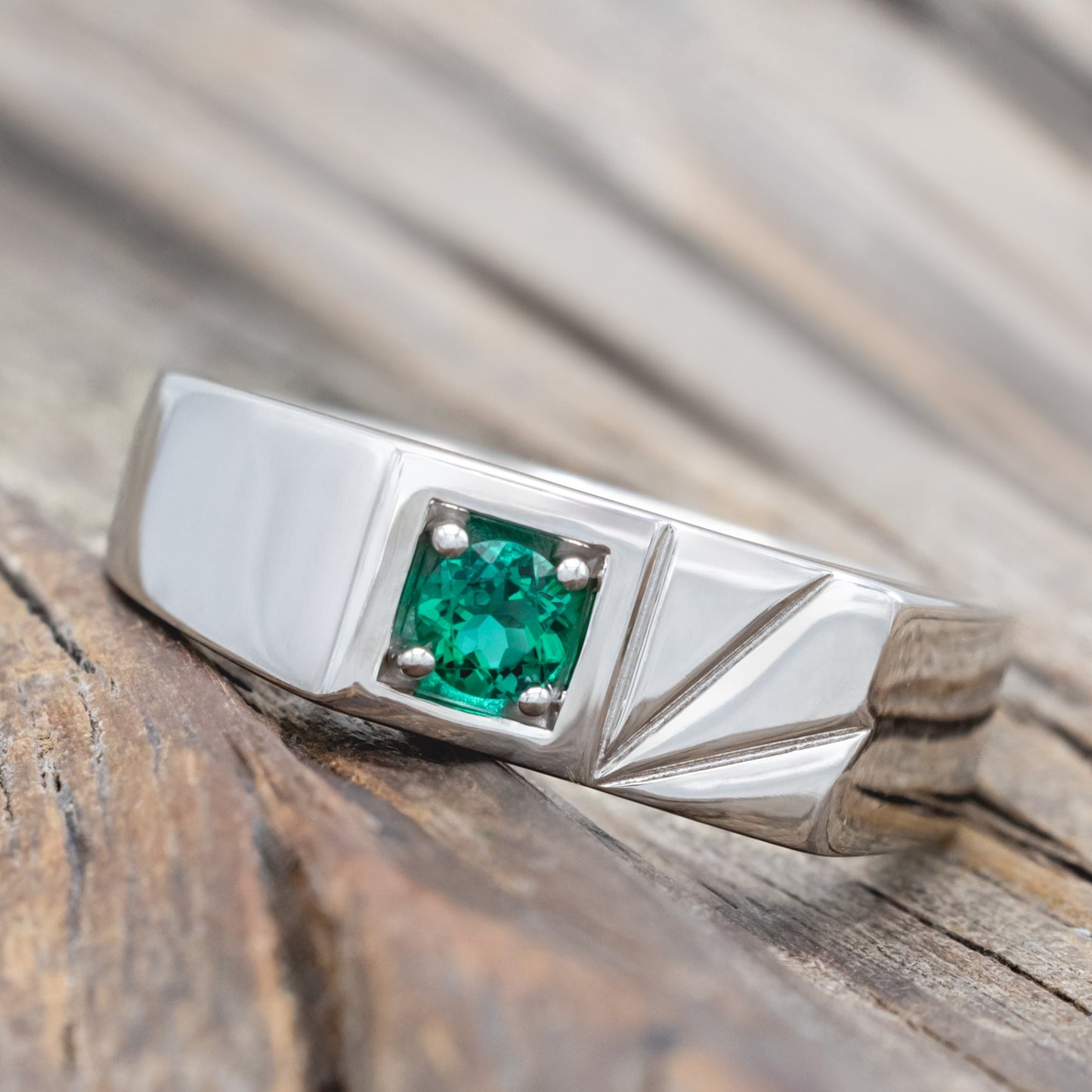 "Sylvan" - Flat Top Engagement Ring With Round Cut Stone
