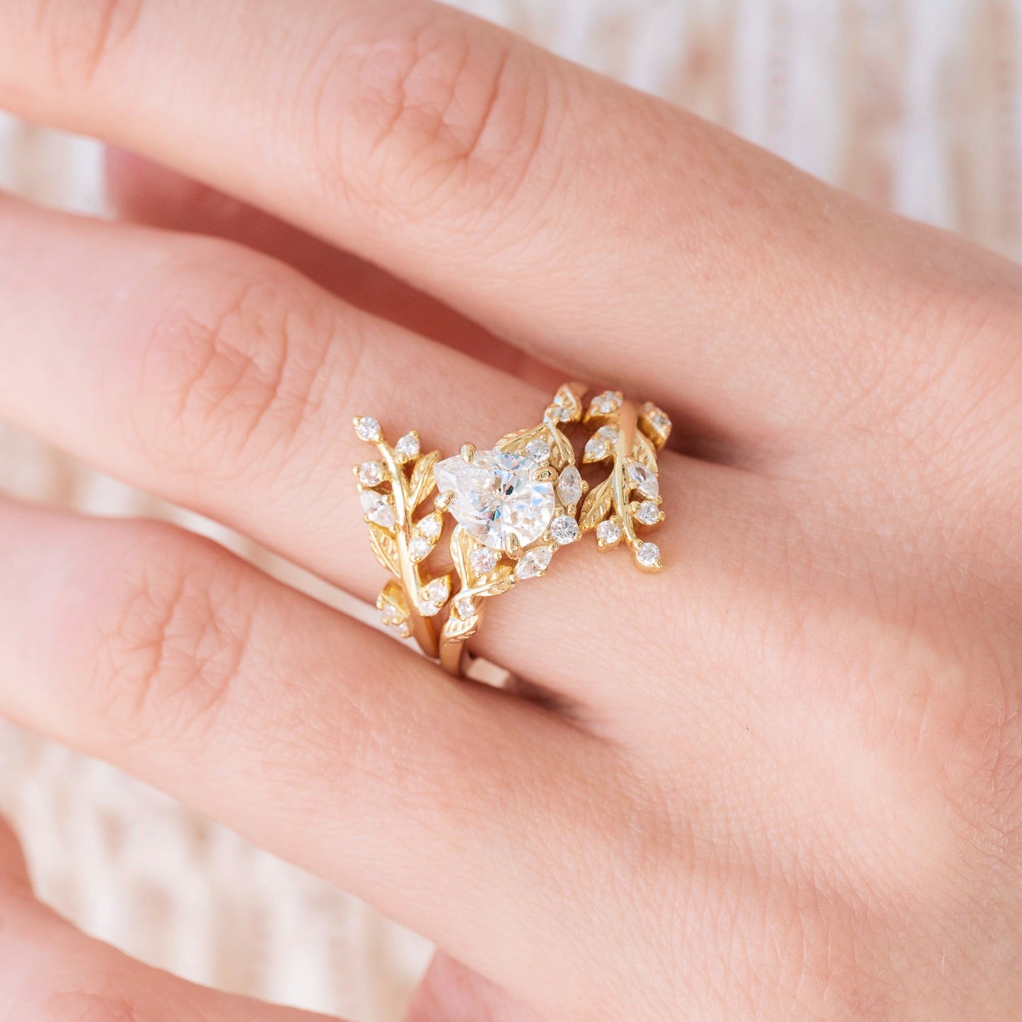 Wisteria Leaf Moissanite Engagement Ring Set in 14K White Gold