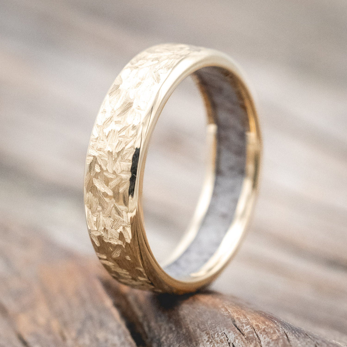 "Hyperion" - Antler Lined Wedding Band With Crosshatched Finish - 14K Yellow Gold (6mm) - Size 8 3/4