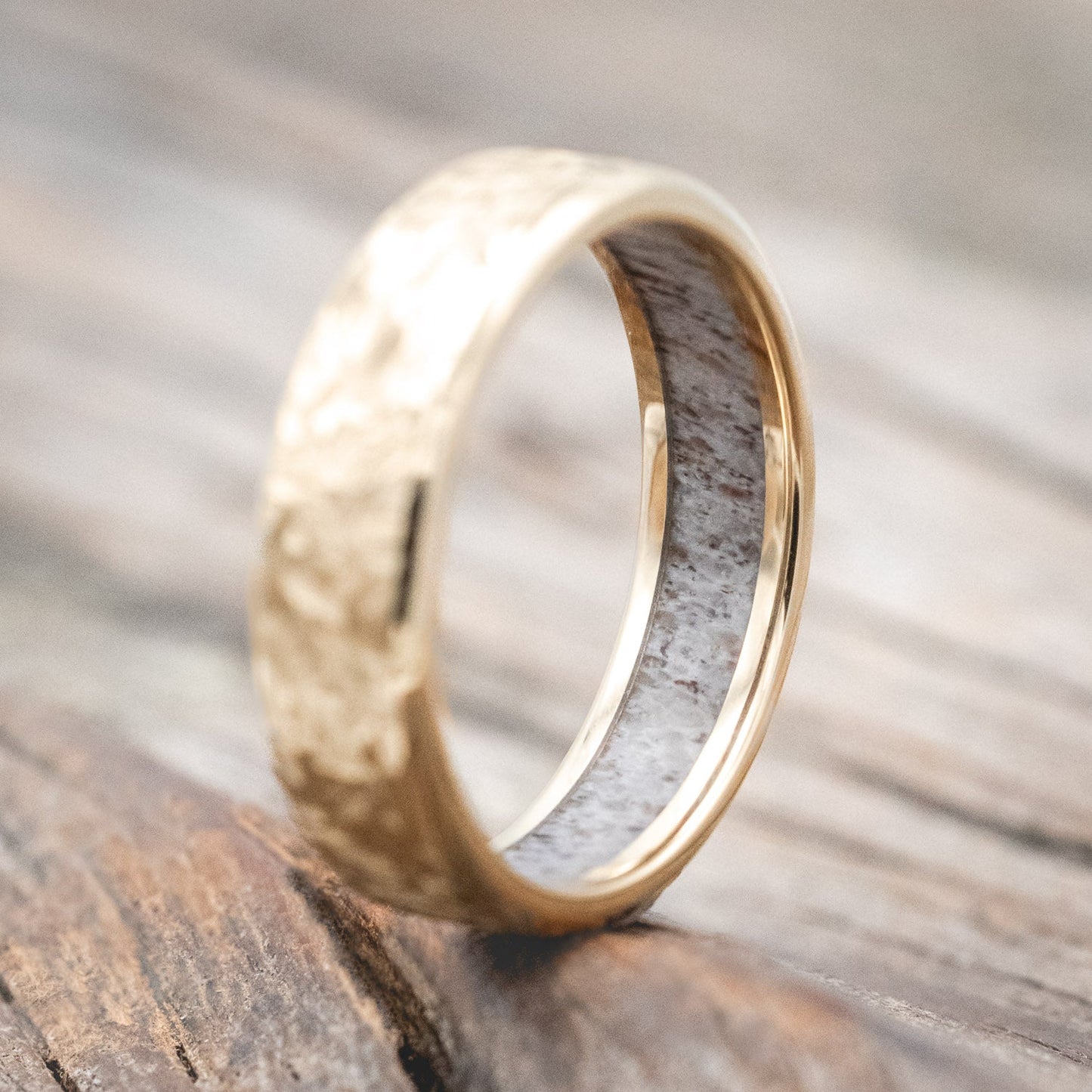 "Hyperion" - Antler Lined Wedding Band With Crosshatched Finish - 14K Yellow Gold (6mm) - Size 8 3/4