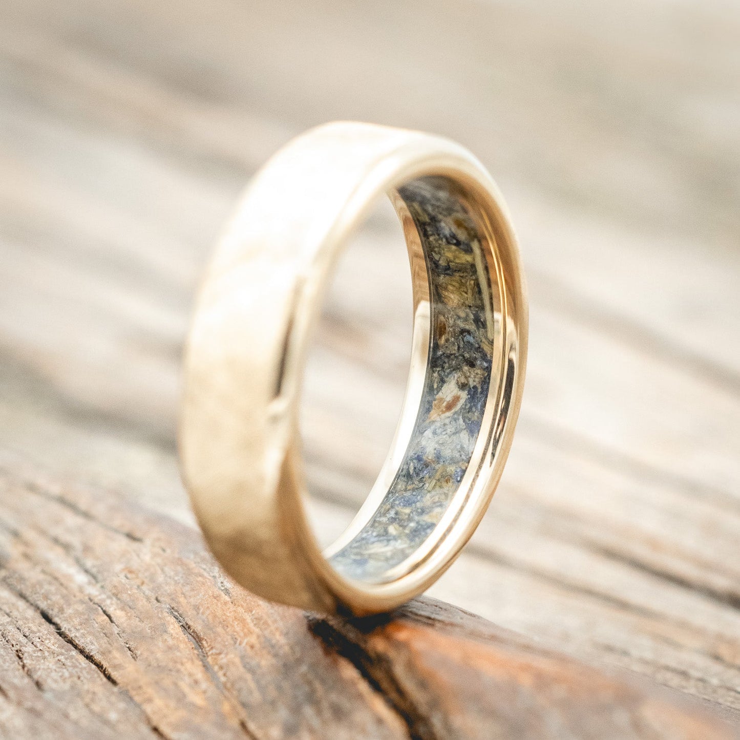 "Hyperion" - Bluebell Lined Ring With A Florentine Finish - 14K Yellow Gold (6mm) - Size 8 3/4