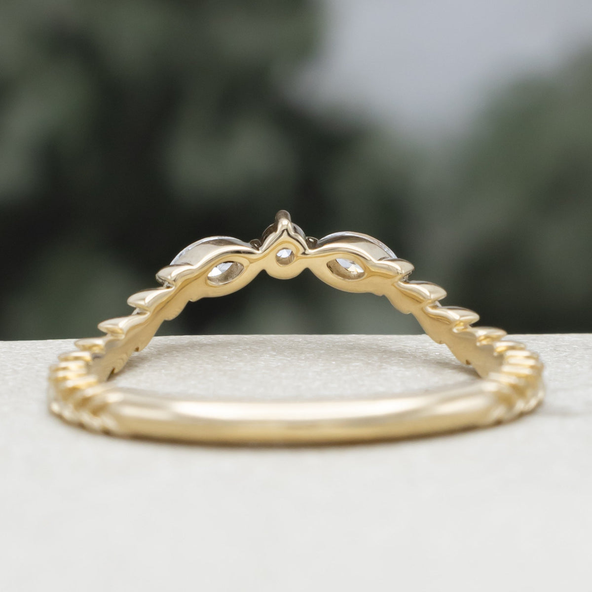 "Laurel" - Bridal Suite - Oval Cut Montana Sapphire Wedding Ring Set With Lab-Grown Diamond Accents & Tracer