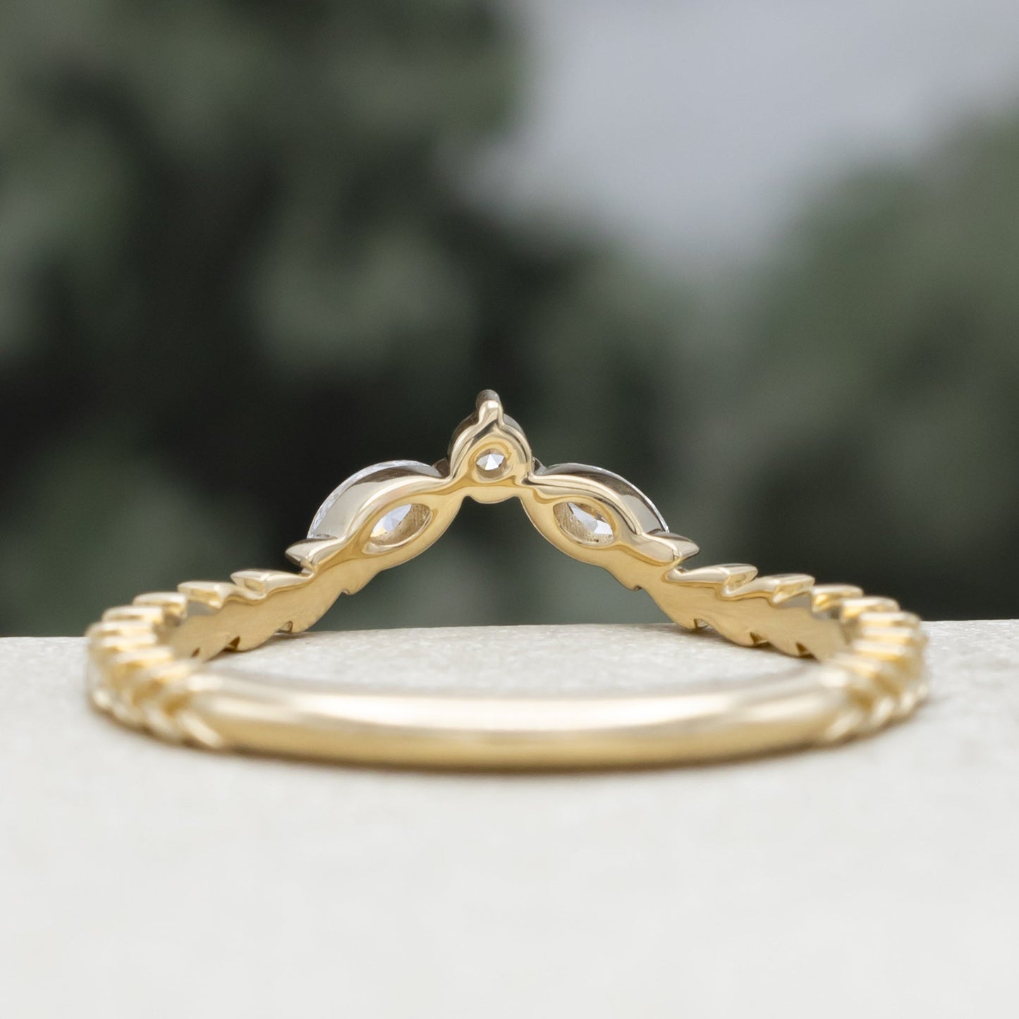 "Laurel" - Bridal Suite - Oval Cut Montana Sapphire Wedding Ring Set With Lab-Grown Diamond Accents & Tracer