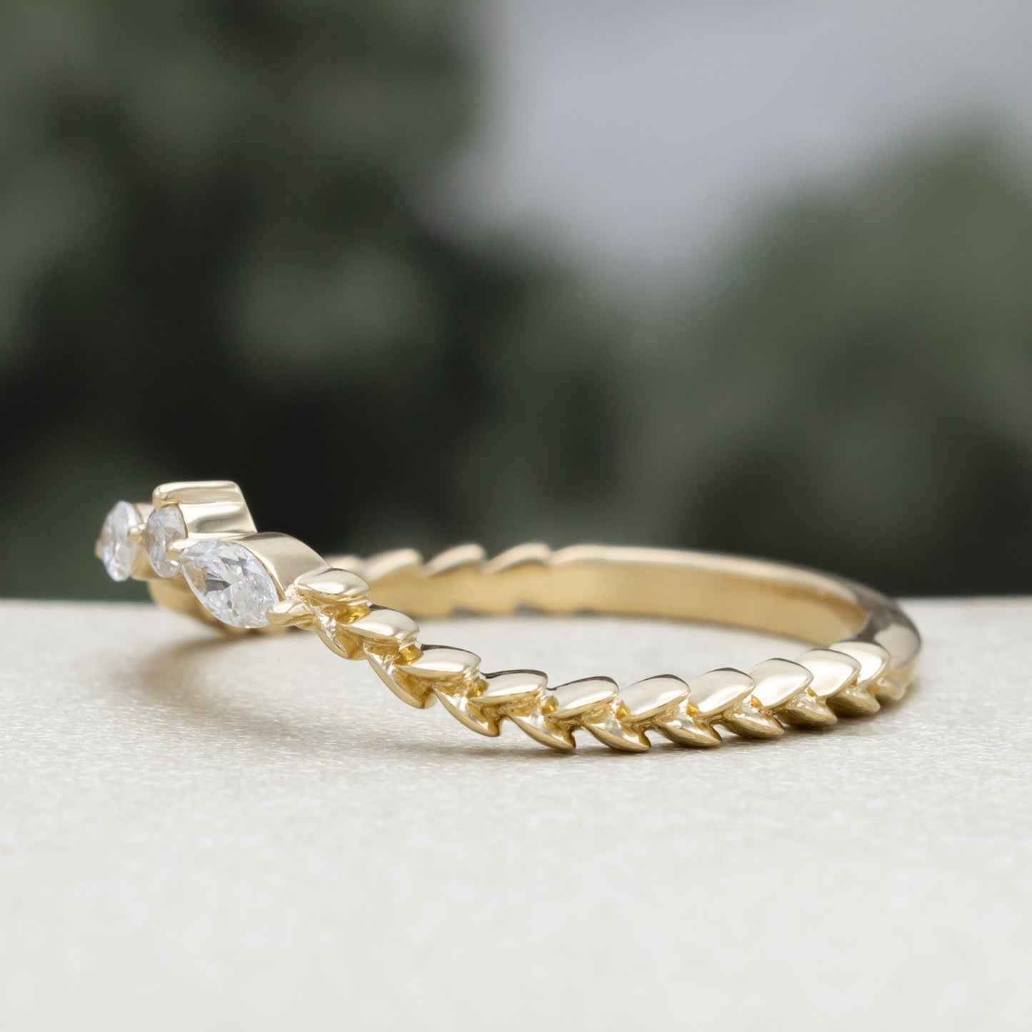 "Laurel" - Bridal Suite - Oval Cut Montana Sapphire Wedding Ring Set With Lab-Grown Diamond Accents & Tracer