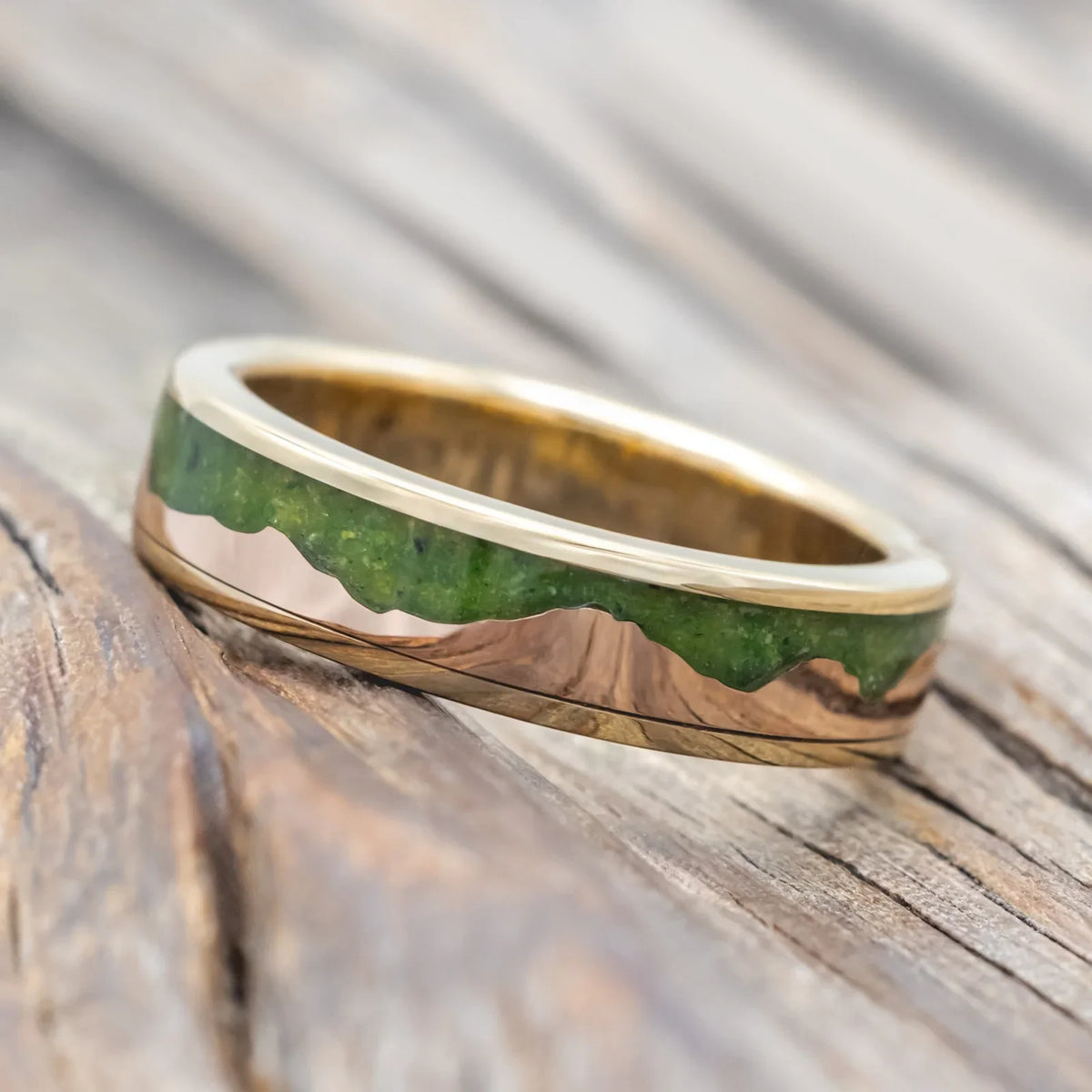 "Helios" - Moss & 14K Rose Gold Mountain Range Wedding Band - 14K Yellow Gold (6mm) - Size 9