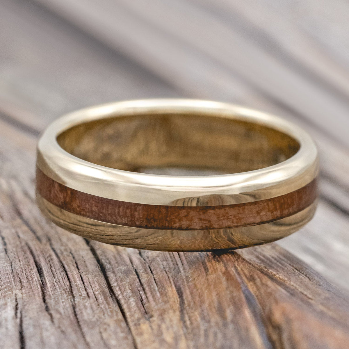 "Nirvana" - Centered Redwood Wedding Ring - 14K Yellow Gold (8mm) - Size 10