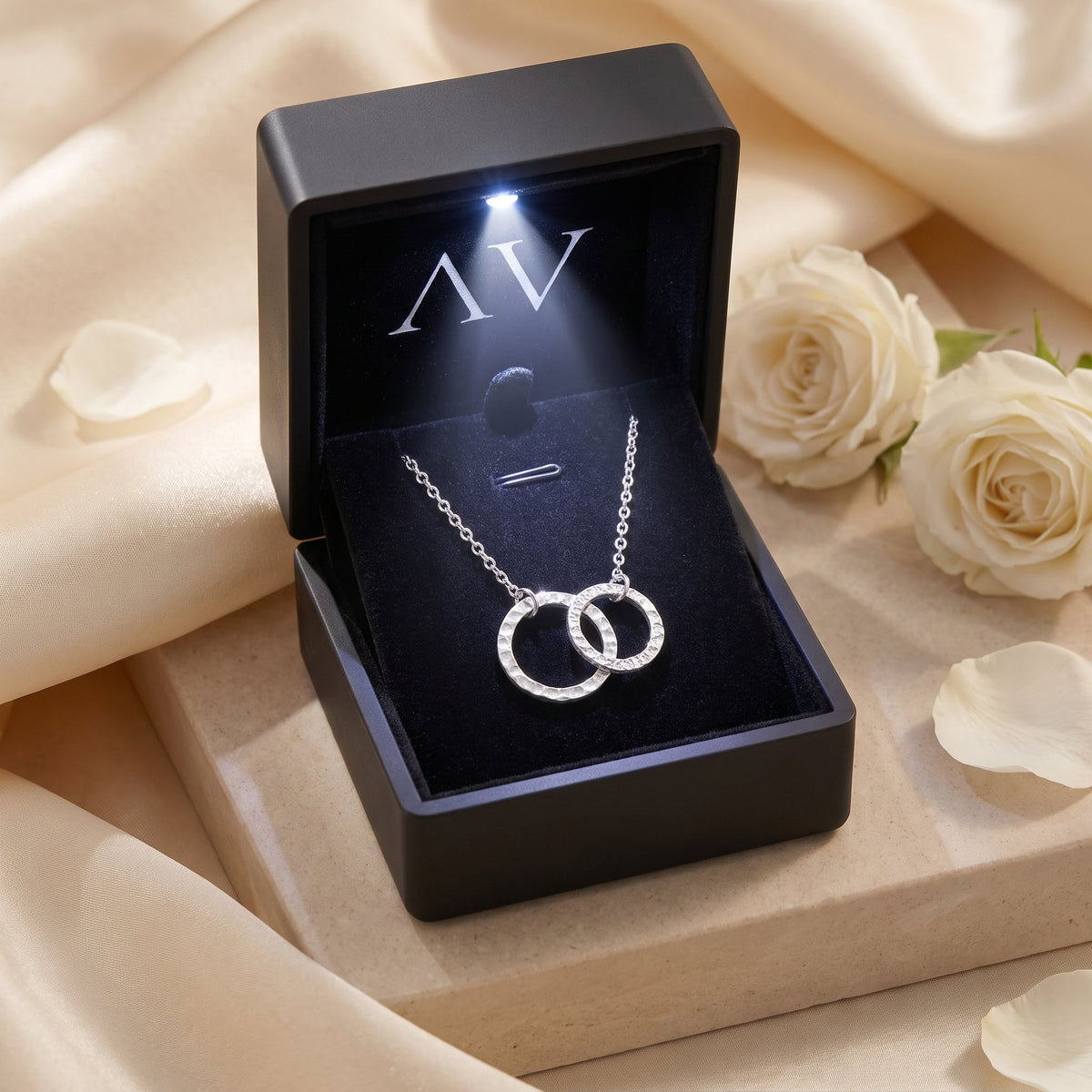 The Dorothea Necklace