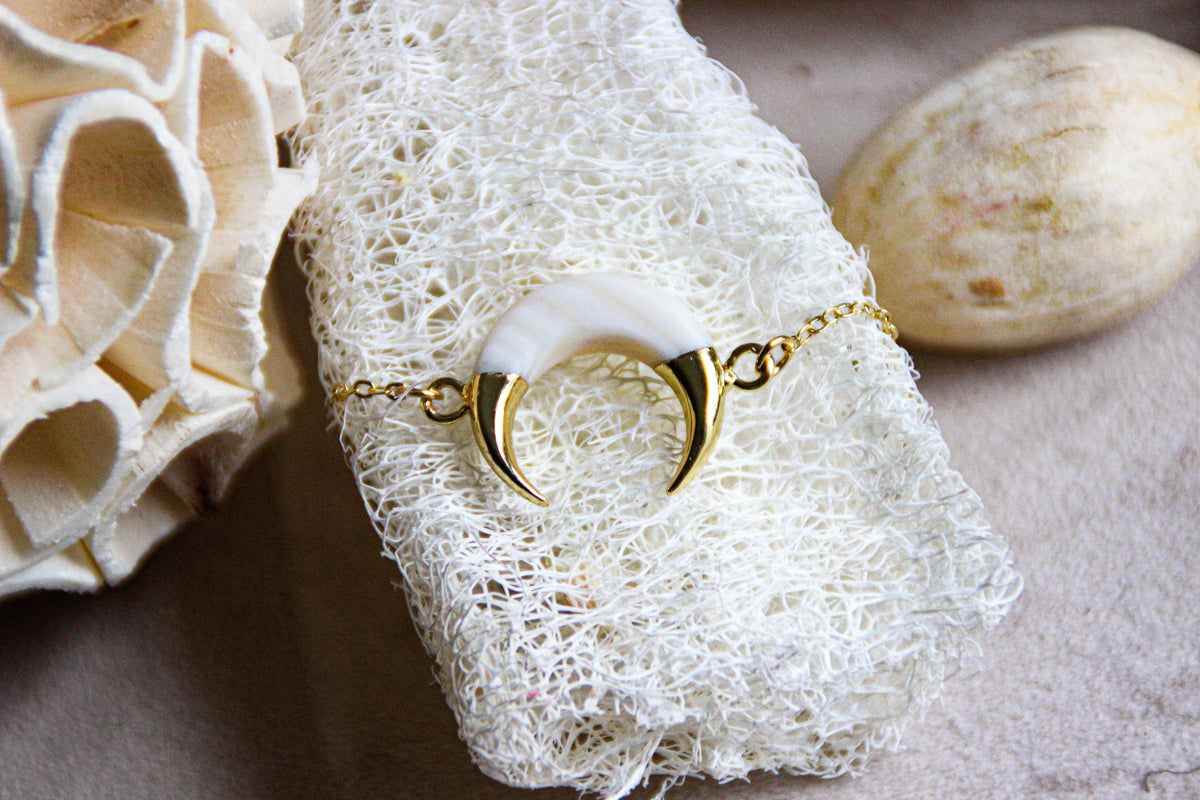 PARADISIAC half moon chain bracelet