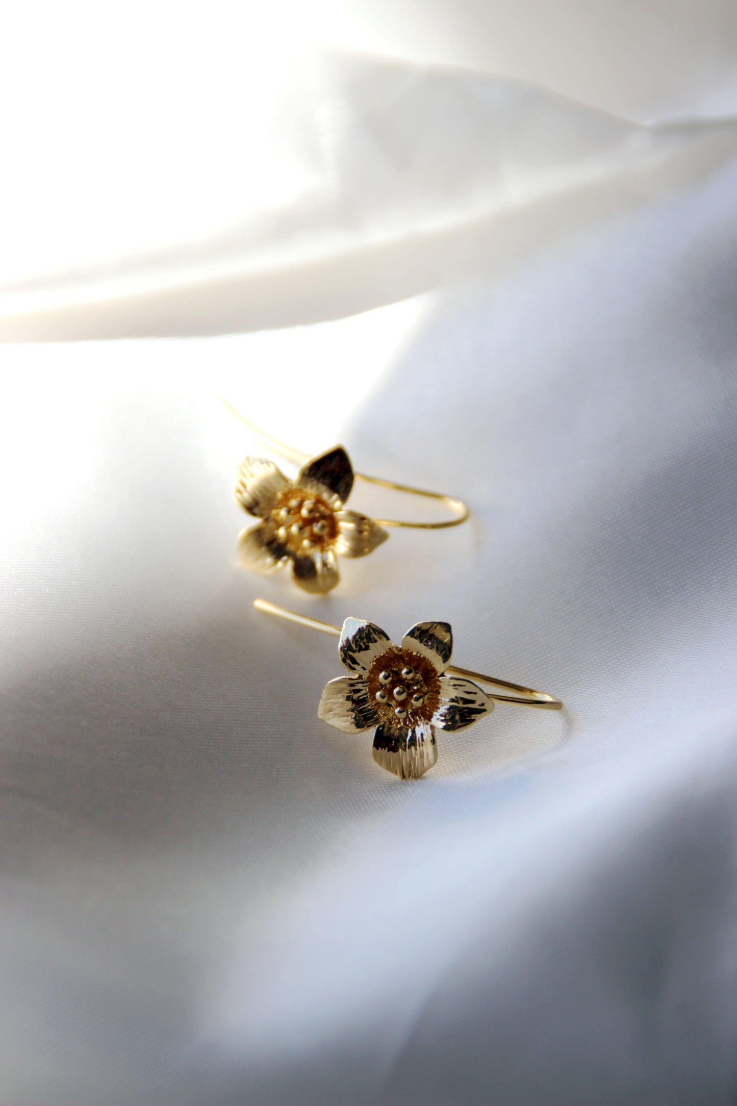FLOWER earrings