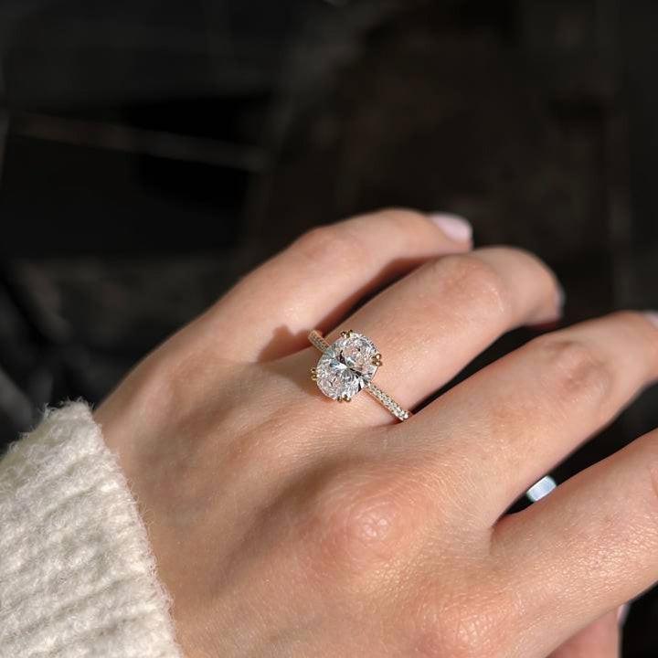 Victoria's Grace | 2CT Classic Oval Diamond Solitaire Engagement Ring
