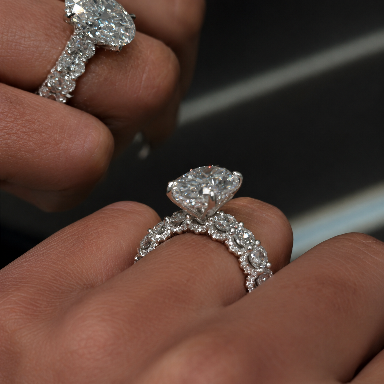 Luxurious Oval Cut 6.0ct Engagement Ring With Oval Eternity Band In Sterling Silver
