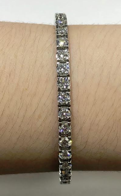 18KW 4-Prong Diamond Tennis Bracelet Approx:6.00ctTW