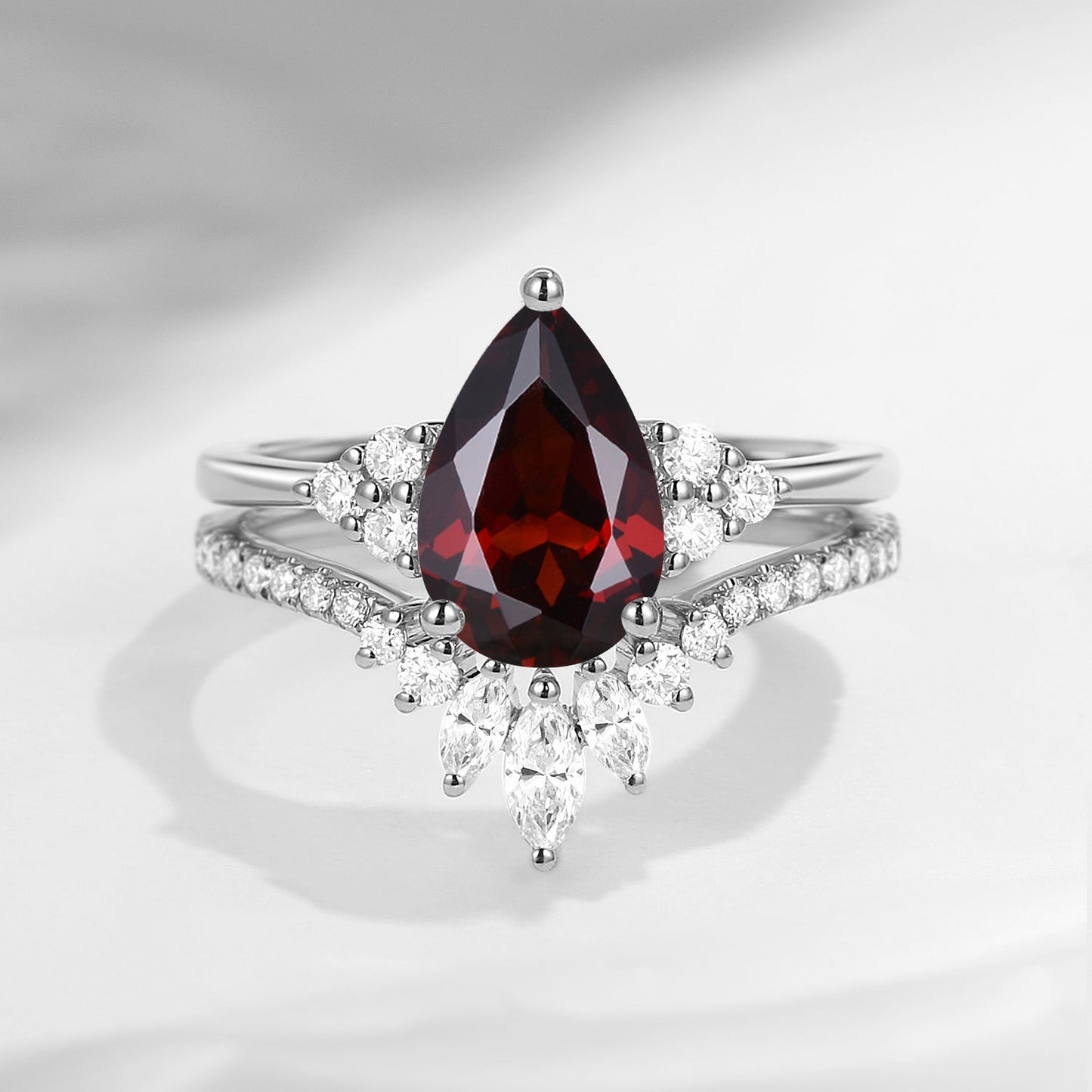 1.5ct Pear Shaped Classic Cluster Garnet Engagement Ring Set 2pcs - Vivian