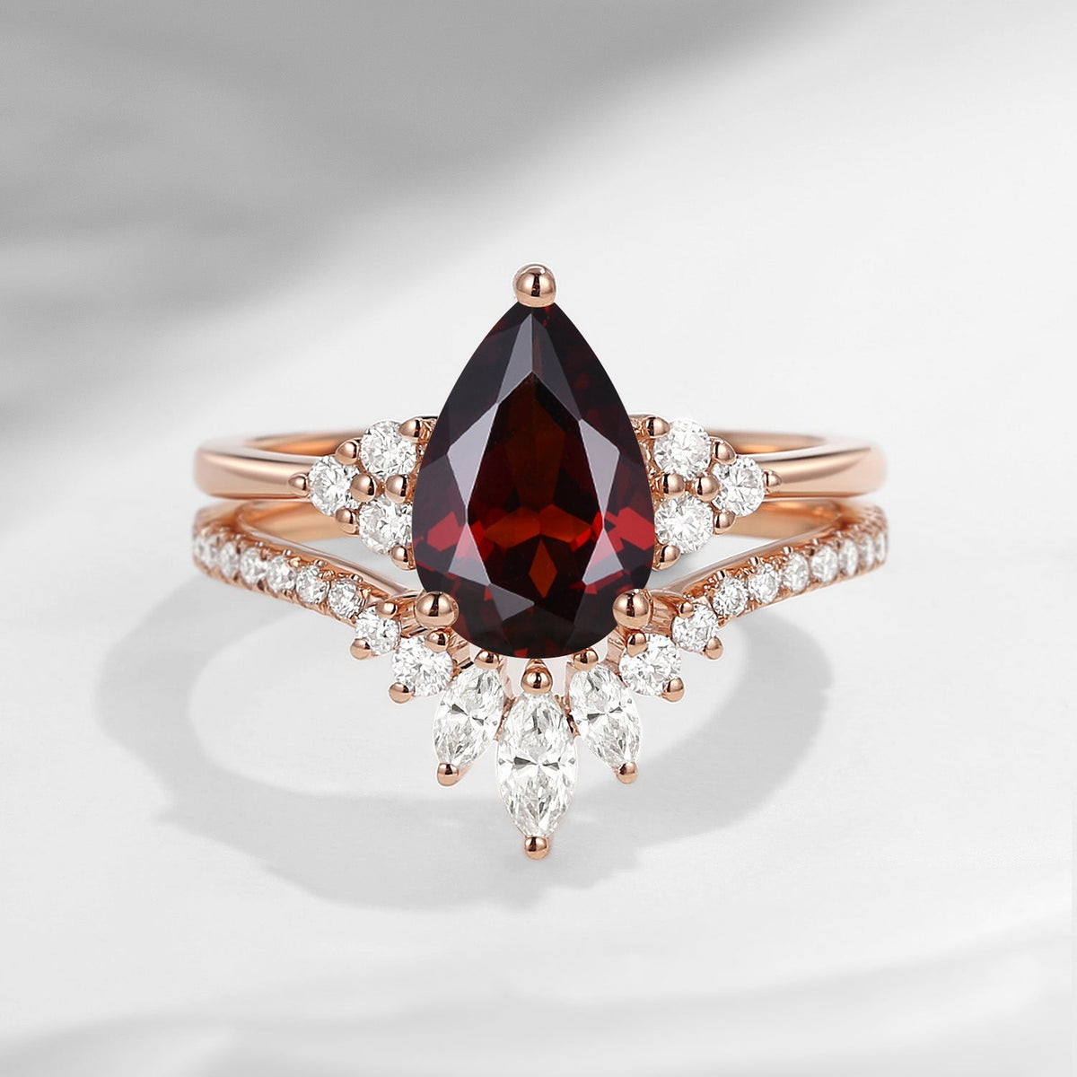 1.5ct Pear Shaped Classic Cluster Garnet Engagement Ring Set 2pcs - Vivian