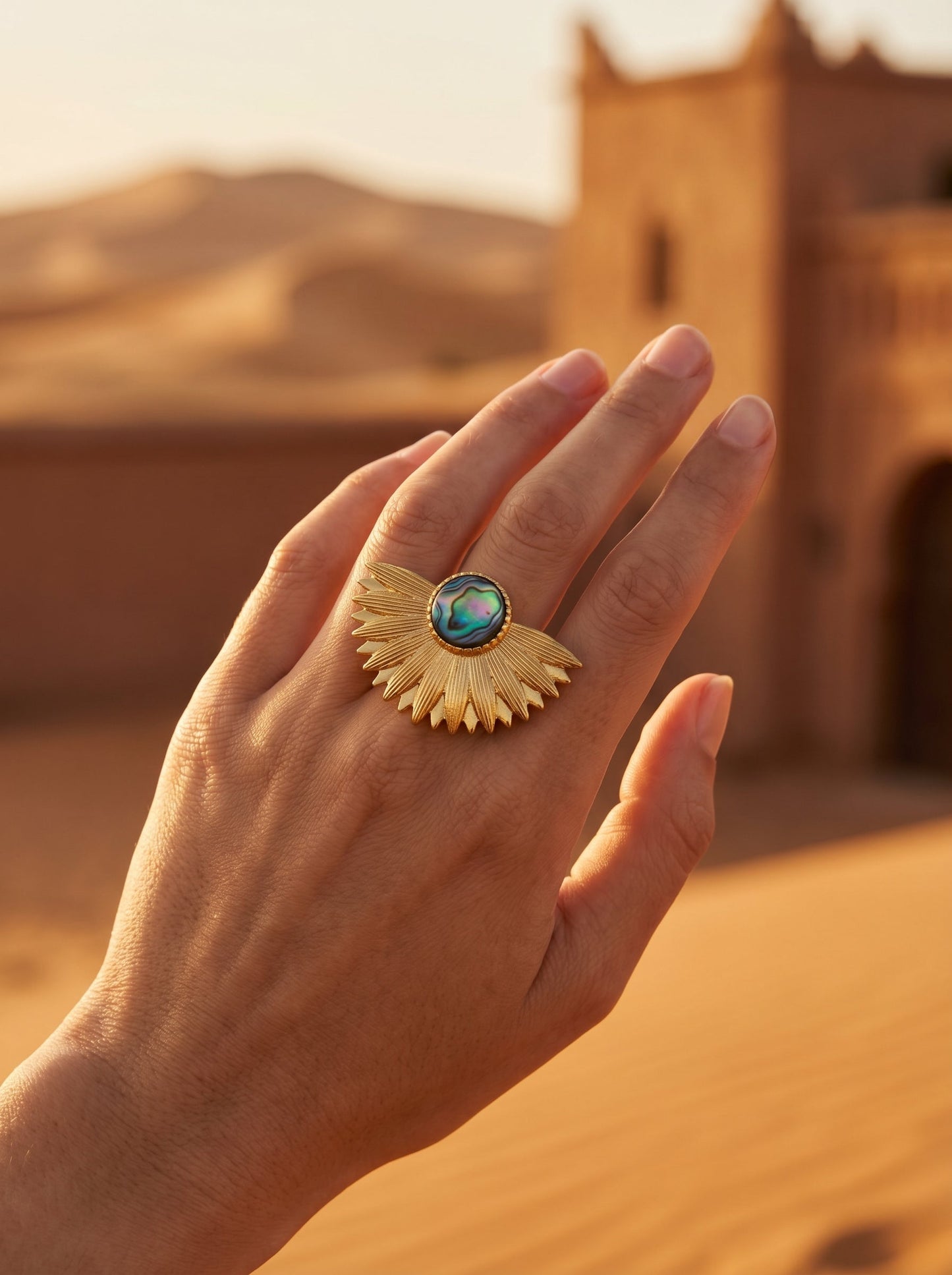 Bague XXL Fleur Éventail Cocktail | Acier Inoxydable Plaqué Or 24K - Univers végétal