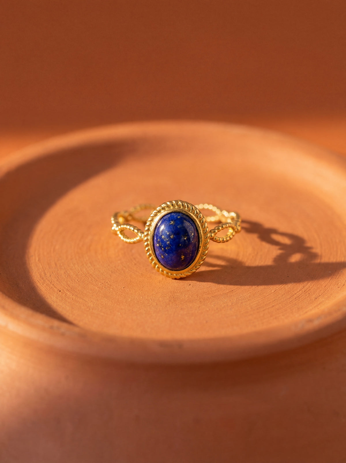 Bague Saint Germain | Pierre Naturelle Torsadée Plaquée Or – Univers Parisienne Chic