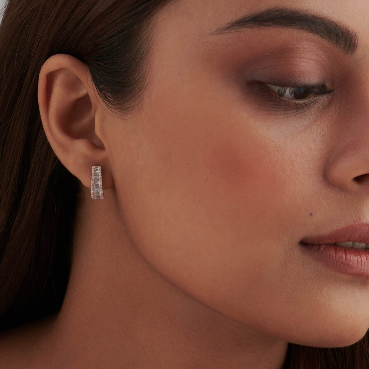 Baguette & Round Diamond Tapered Hoops Earrings